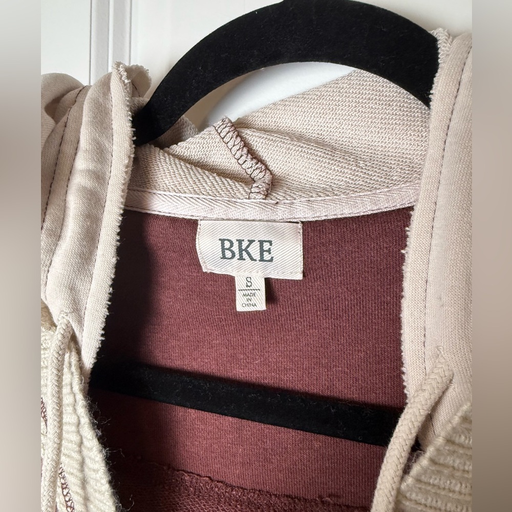 BKE Sweater Hoodie - Picture 6 of 7